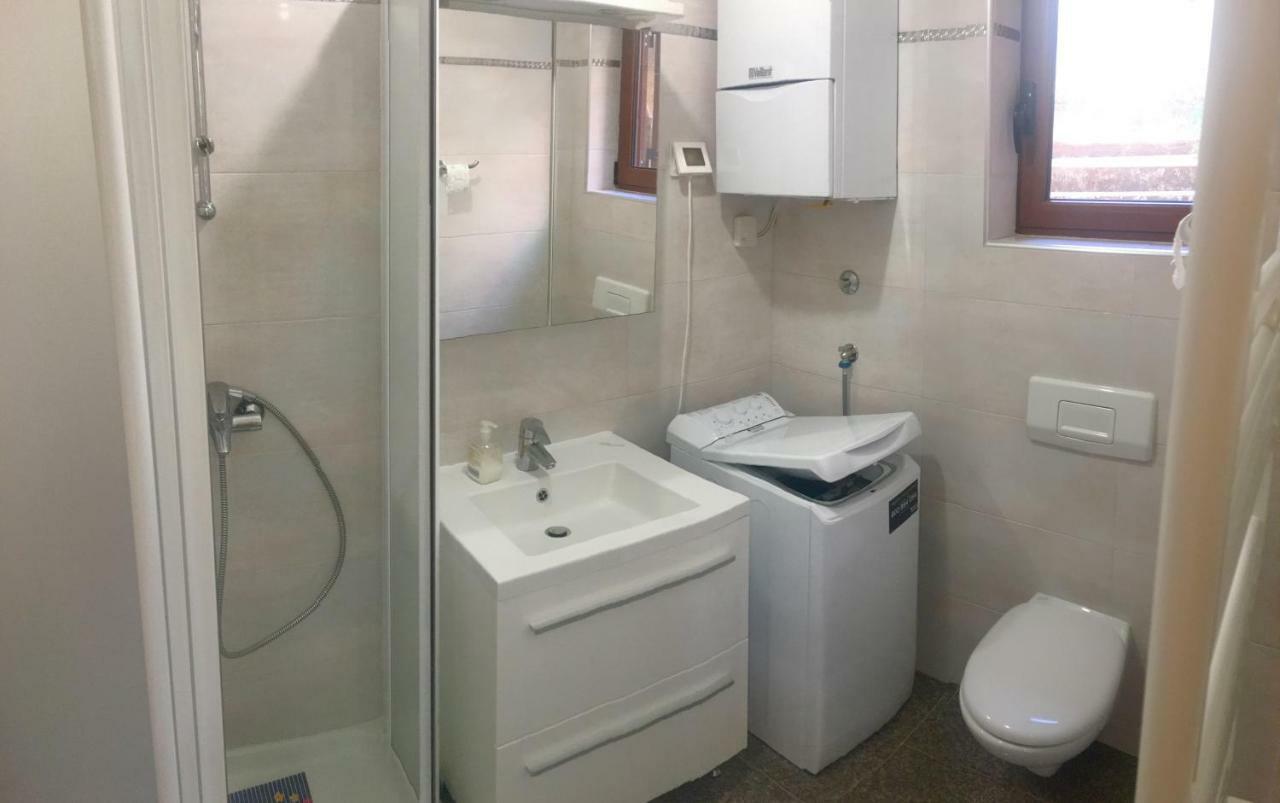 Stoja Apartment Pula Bagian luar foto